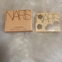 NARS クワッドアイシャドウ 06095 BLOOMのサムネイル