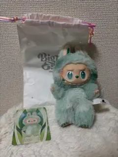 ラブブ　エナジー　 シリーズ ぬいぐるみペンダント