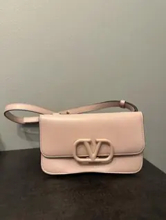 Valentino ピンク ショルダーバッグのサムネイル