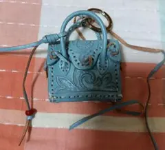 新品グレースコンチネンタルカービングバッグチャーム水色ミニ