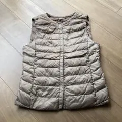 UNIQLO ベージュ キルティングダウンベスト M