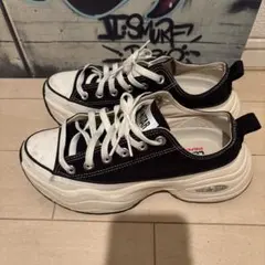 Item thumbnail for item 23a00e02-3459-4791-9e35-42051aebf0c9