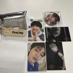 straykids I.N Foxl.Ny ピンバッジ フォトカードセット