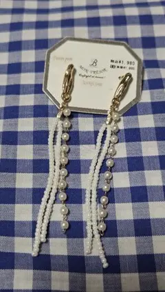 Bellybutton Co. パールロングピアス