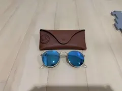Ray-Ban ラウンド型サングラス 青色レンズ