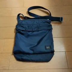 Item thumbnail for item 494cd152-d1f6-4b4e-a73a-9e4fd426b75e