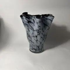 モダン アート 花瓶 フラワーベース ブラック ホワイト 陶器 オブジェ