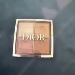 Dior ディオール ハイライトパウダーのサムネイル
