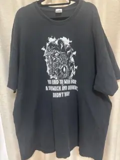 ユニークグラフィックTシャツ 大きめサイズ