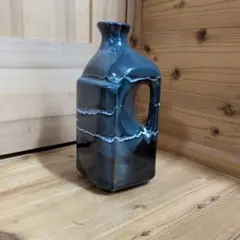 Item thumbnail for item ec1cc662-f2a0-48de-b5cf-01c781c641f5