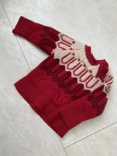 モンクレール　赤い幾何学模様　ニットセーター