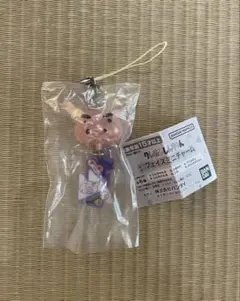 クレヨンしんちゃん ゆらゆらフェイスミニチャーム　ガチャ