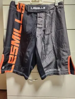 レスミルズコンバットパンツ インポート