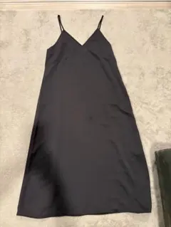 ユニクロ グレー キャミソールワンピース