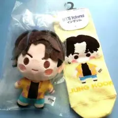 BTS  JUNG KOOK ぬいぐるみ・靴下セット 2026年最新】ジョングク靴下の人気アイテム - メルカリ