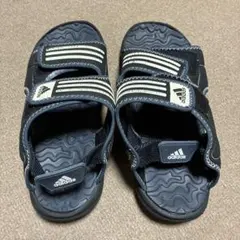 adidas サンダル