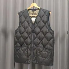 ナイロンベスト ダウンベスト