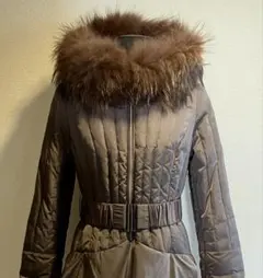 ダウンコート　フリルで大人可愛い〜コート