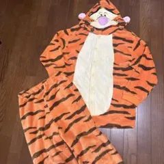 ティガー　上下セット　パジャマ