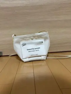 beautiful people ショルダーバッグ ホワイト