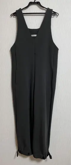 【美品】rouge vif カットソーサロペット(定価¥22,000)のサムネイル