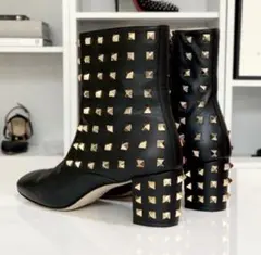 正規品！ヴァレンティノ♡ショートブーツ♡スタッズ♡ブラックorベージュ♡