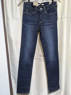 Levi's 312 Shaping Slim スキニーデニム