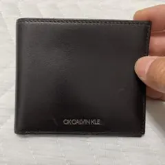 CK CALVIN KLEIN 黒 二つ折り財布