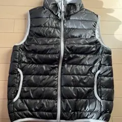 新品‼️黒 ダウンベスト 中綿160