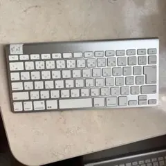 Apple 純正 （ジャンク） ワイヤレスキーボード & マジックマウス