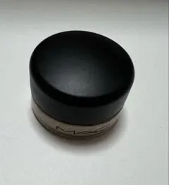 MACプロ ロングウェア ペイント ポット アイシャドウ　ベアスタディのサムネイル