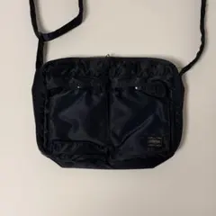 Item thumbnail for item 75ad9471-6b2e-4344-8a4f-081e30f6c313