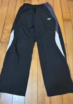 YONEX ブラックパンツ サイドストライプSサイズ