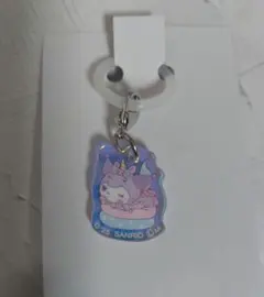 サンリオキャラクターズ　アクリルチャーム　クリームinスナック クロミ
