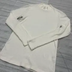 ユニクロ　リブハイネックT Mサイズ　　オフホワイト