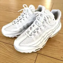 NIKE AIRMAX95エッセンシャル ホワイト 25cm