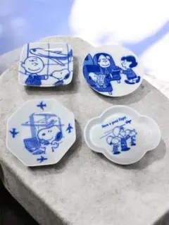 スヌーピー デザイン皿 4枚セット