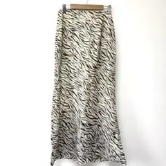 MOUSSY マウジー　シアーロングスカート マーメイドスカート ゼブラ柄　２