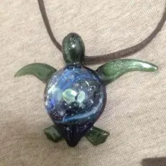 ウミガメのペンダント ハンドメイド