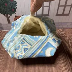 Item thumbnail for item 330dbd0f-d1ef-4559-b437-3e94208c0555