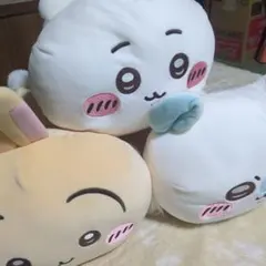 ちいかわ もっちる ねそべるBIGぬいぐるみ　ちいかわ、うさぎ、モモンガ