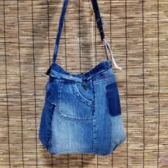 デニムリメイク　ショルダーバッグ　カラビナ&ナスカン付き