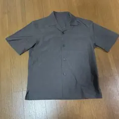 GU 半袖シャツ グレー Sサイズのサムネイル