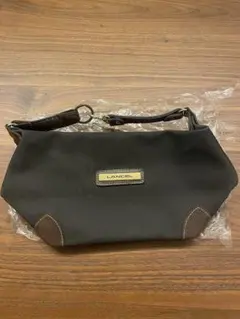 Item thumbnail for item e4886dd2-a38d-45f1-b265-70cb38fcdad5