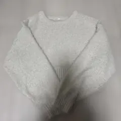 FUN 白いニットセーター