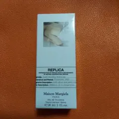 新品 メゾンマルジェラ　レプリカ　レイジーサンデーモーニング30 ml 香水