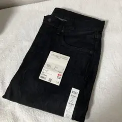 新品未使用UNIQLOメンズジーンズ33/84レギュラーフィットストレート