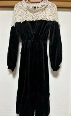 Basha ベロア　ロングワンピース　秋服　冬服