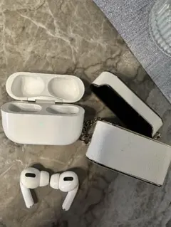 Apple AirPods Pro 第1世代（A2084）