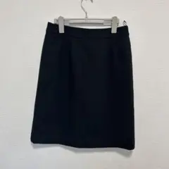 黒いひざ丈スカート 裏地付き　スーツ